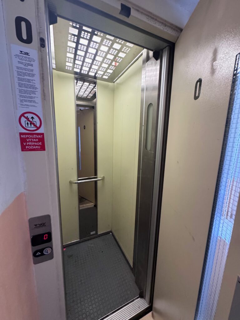 Apartment 4+KK, Sadová Street