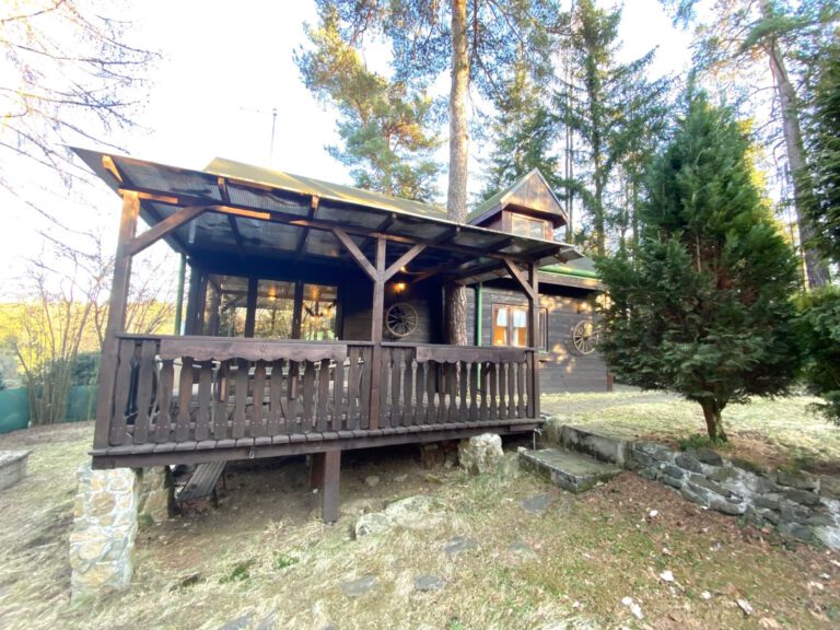 House by the Nivy near Karlovy Vary