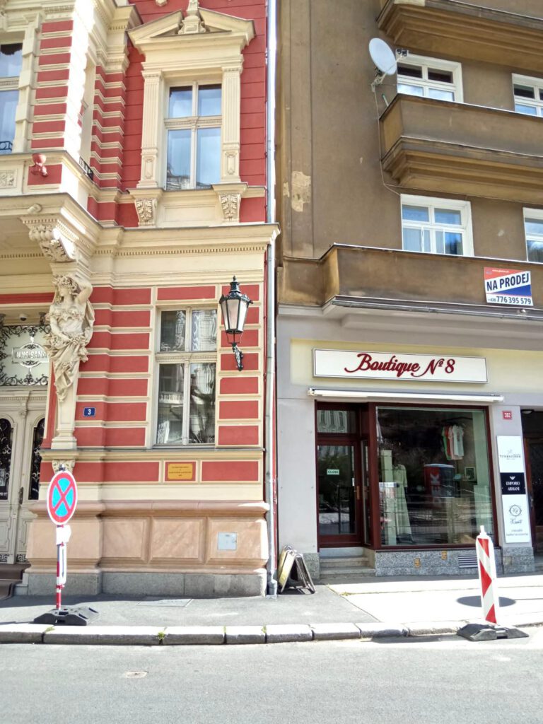 Commercial space 41.9 m2, Mariánskolázeňská street