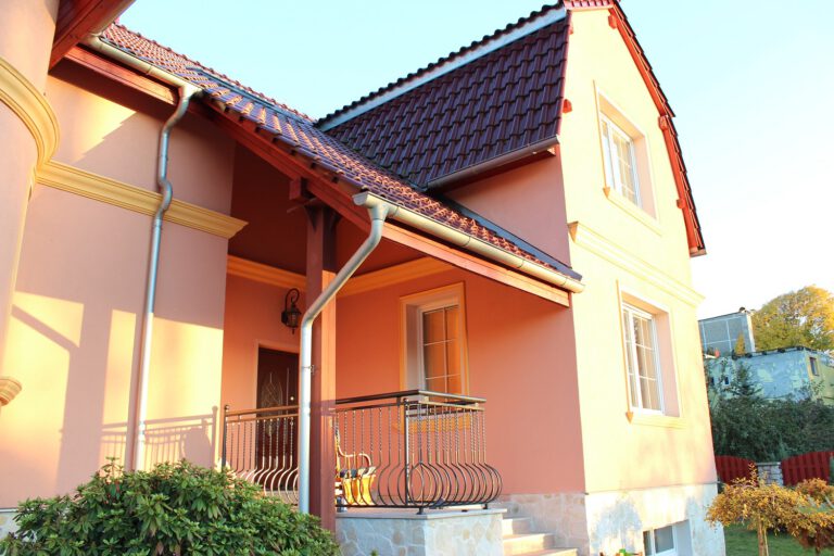 Villa 4+1, 450 m2, Dalovice