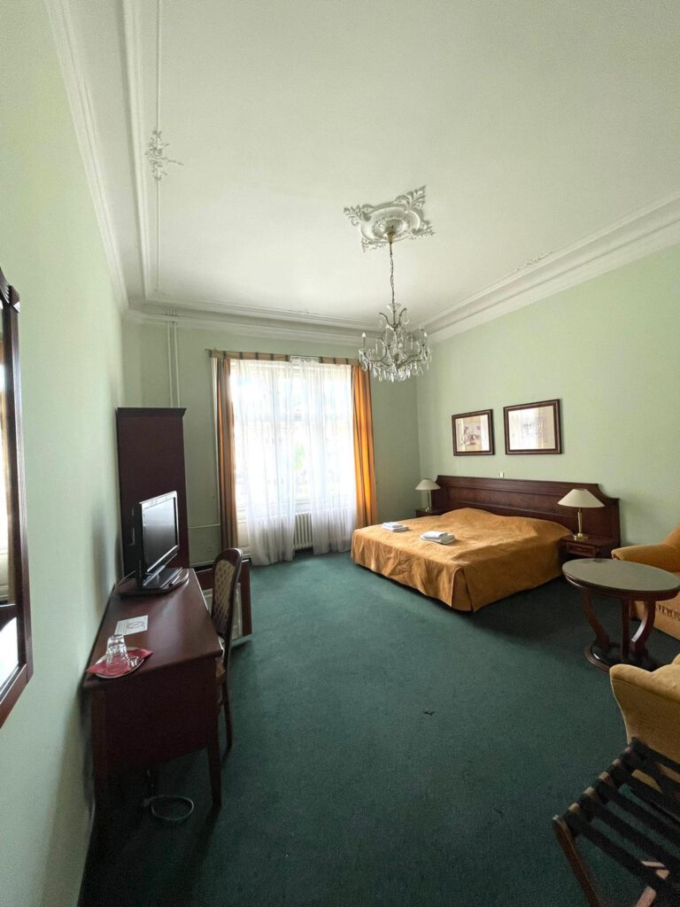 Hotel****, ul. Tržiště