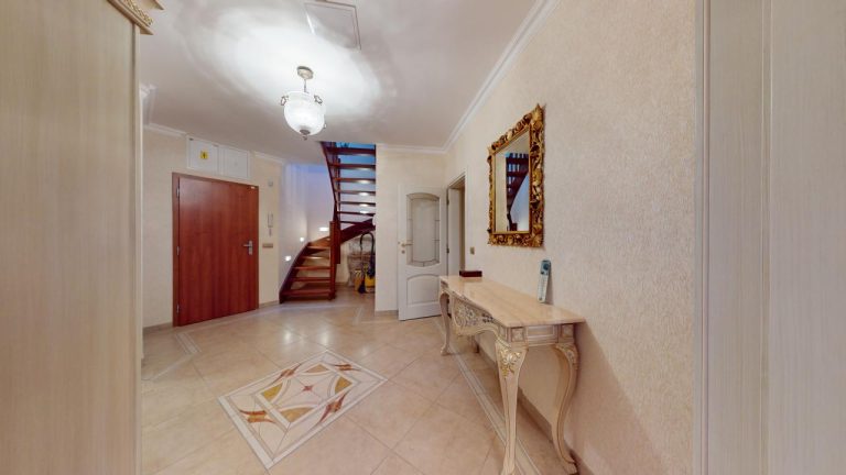 Apartment 4+KK, Tylova street