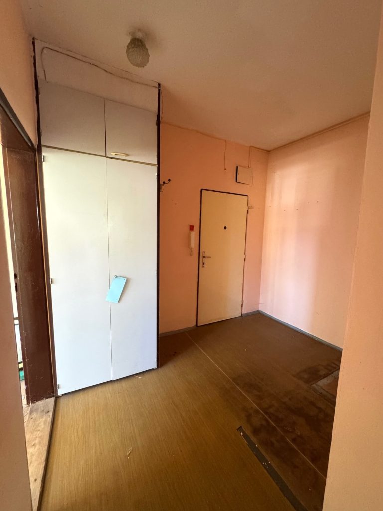 Byt 2+1, ul. Tovární, Nová Role