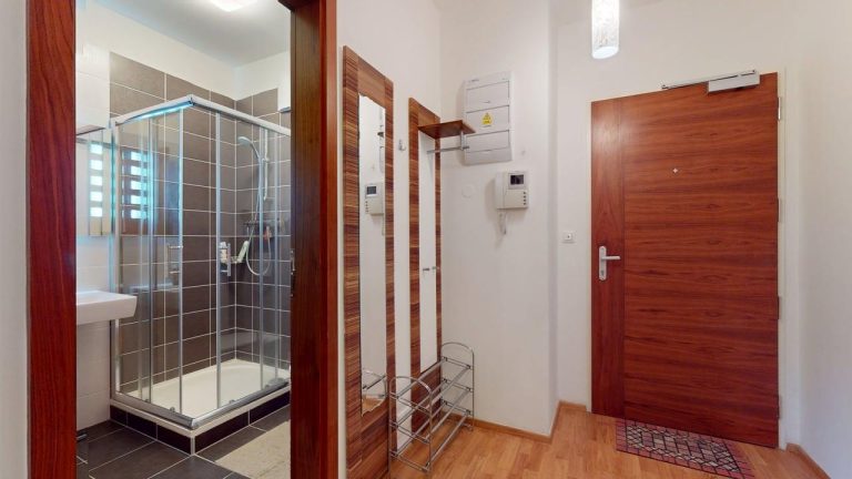Квартира 2+KK, ул. Либушина