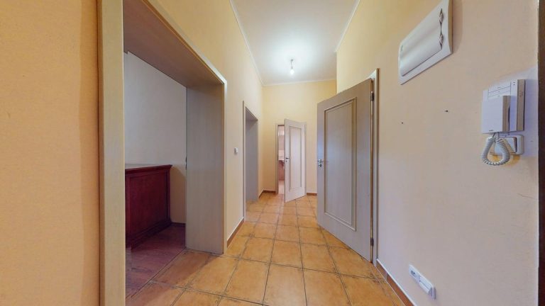 Apartment 2+1, Foersterova Street
