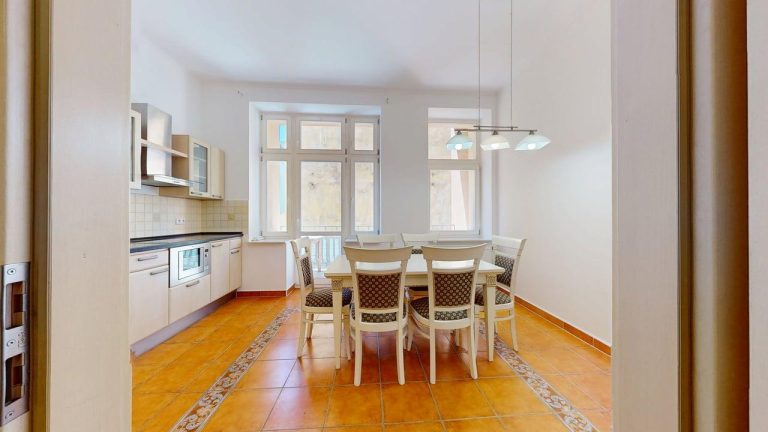 Apartment 2+1, Foersterova Street