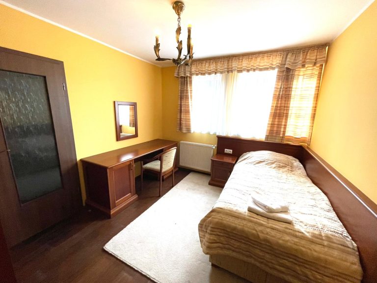 Пансион 550 м2, Деполтовице