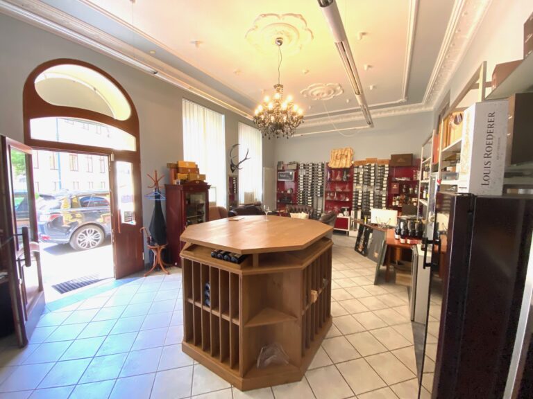 Komerční prostor 68,65 m2, ul. Mariánskolázeňská