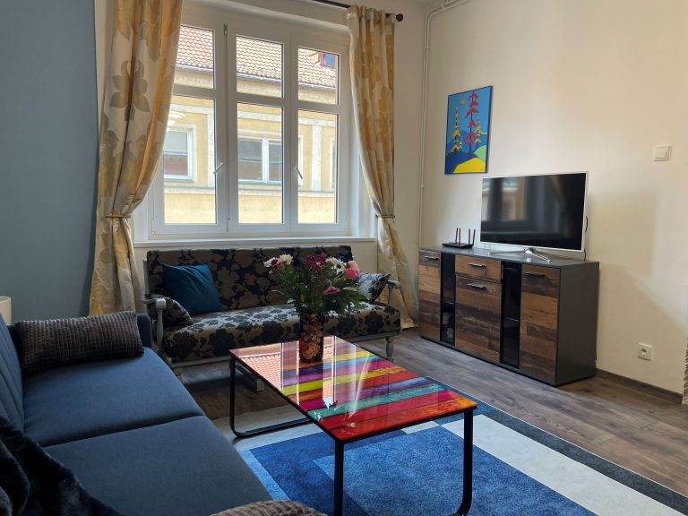 Квартира 4+1, ул. Югославска