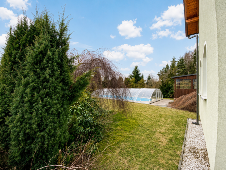Rodinný dům 362 m², pozemek 770 m², K Výhledu, Karlovy Vary – Hůrky