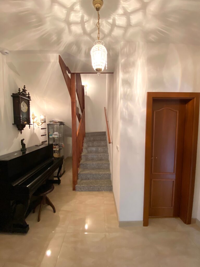 Rodinný dům 362 m², pozemek 770 m², K Výhledu, Karlovy Vary – Hůrky