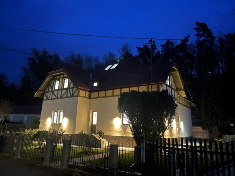 Penzion 486 m2, pozemek 1.065 m2, Dalovice, Karlovy Vary