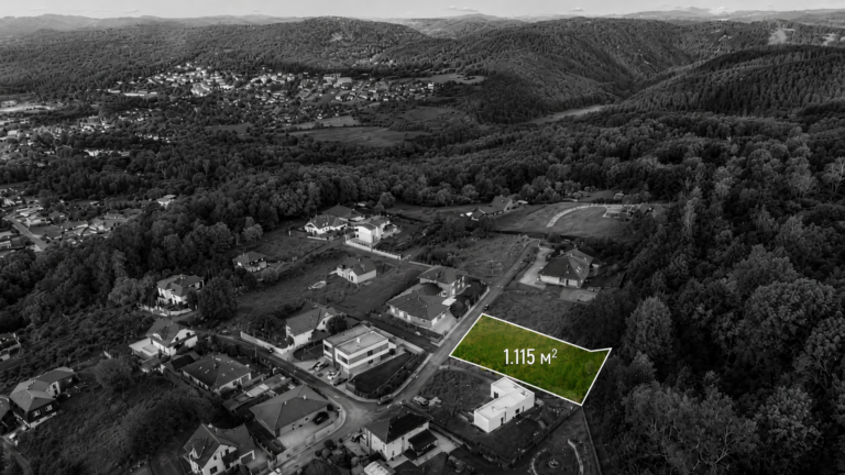 Stavební pozemek 1.115 m², Jenišov, Pod Rohem