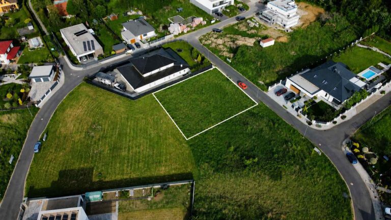 Stavební pozemek 1 587 m², Zlatý Kopeček, Rybáře